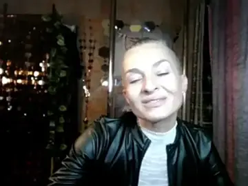 Soniakiss  live sex cam