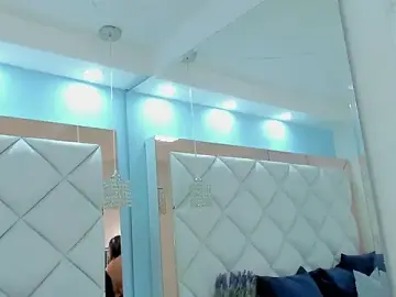 Rossee_evans  live sex cam