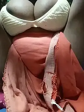Bigsquirtxxx7  live sex cam