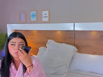 EmaBakker  live sex cam
