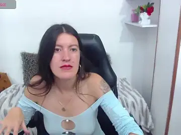 HannaOwen_  live sex cam