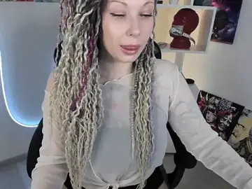 HoneySallyMoore  live sex cam