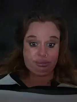 Jozzo85  live sex cam