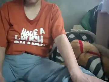 Linh-xxx  live sex cam