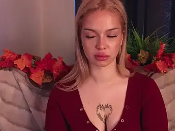 LydiaMarshall  live sex cam