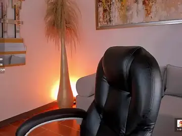 VictoriaBennetX  live sex cam