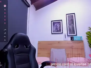 Lalytulu99  live sex cam