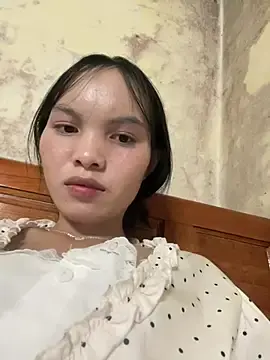 Lola2003a  live sex cam