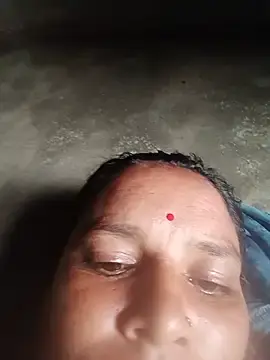 Hot_hiuj  live sex cam