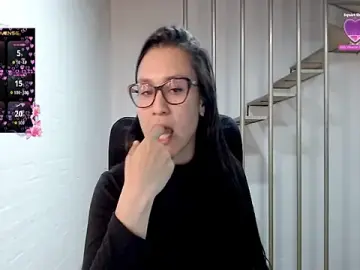 Jessie_Desire  live sex cam