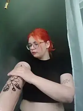 LoisFox  live sex cam