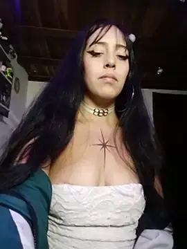 Natalia_27  live sex cam