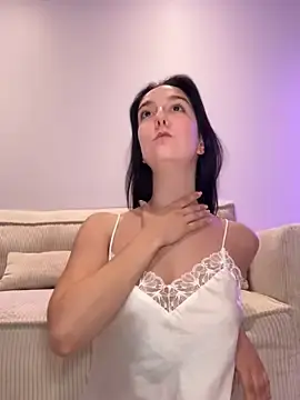 RealJuliette  live sex cam