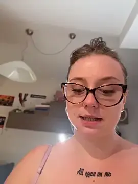 Chloetarducci  live sex cam
