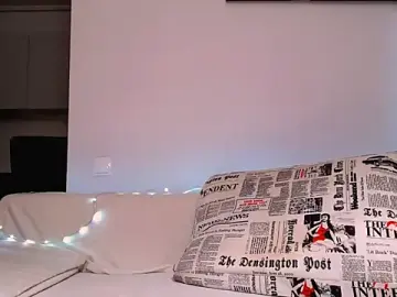 Oxxxy___  live sex cam