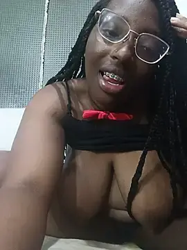 Softlatinax  live sex cam