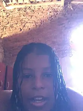 Annyele  live sex cam