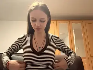 BeautiAlina666  live sex cam