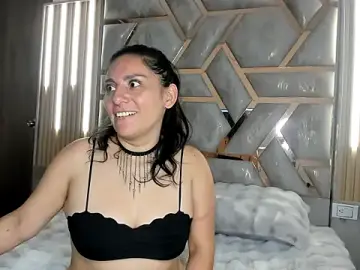 Belinda_hot1  live sex cam