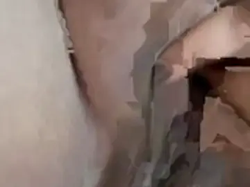 Erika-4-u  live sex cam