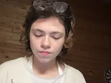 MaisieRendina  live sex cam