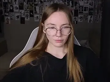 Littlevildevil  live sex cam