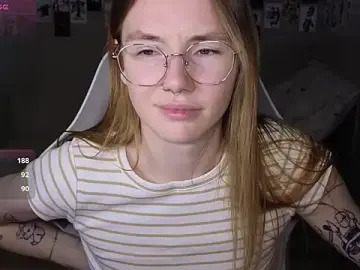 Littlevildevil  live sex cam