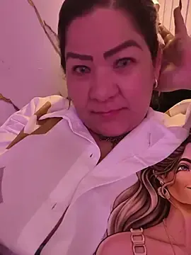 Dalessa_Bigtits  live sex cam