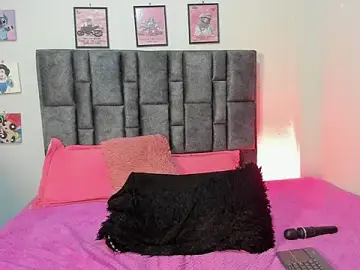 Esmeraldaa-  live sex cam