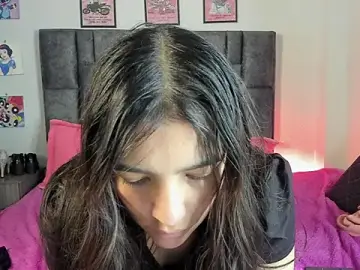Esmeraldaa-  live sex cam
