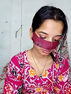 Orna-1  live sex cam