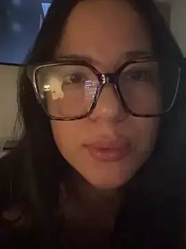 Samanthasexlatin  live sex cam
