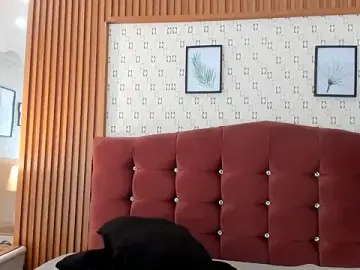 Sophie_Calloway  live sex cam