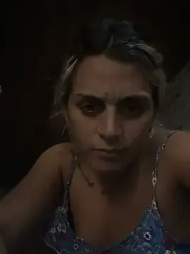 Blanquitasexii  live sex cam