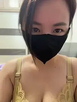 Mushiyan888  live sex cam