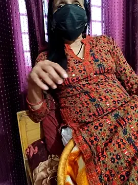 Oyeprakritii  live sex cam