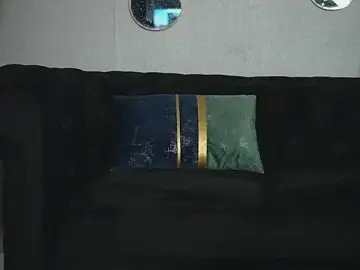 ChloeJoyce  live sex cam