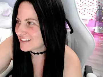 BellaStar84  live sex cam