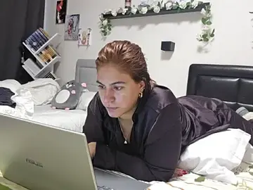 GravenChat  live sex cam