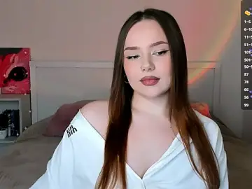 LittleKiitten  live sex cam