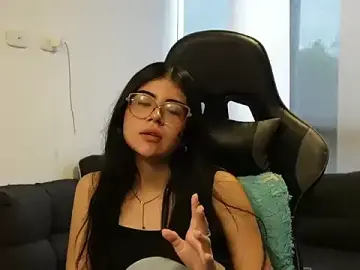 Mia_Storm18  live sex cam