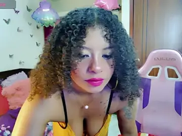 Naasha_  live sex cam