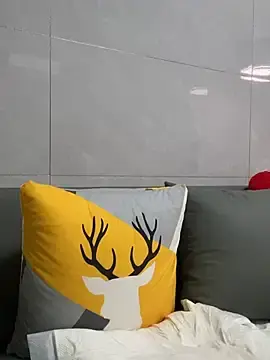 Puting_q  live sex cam