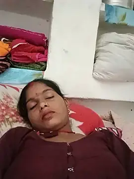 CHANDNi_700  live sex cam