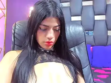 EMYCLARK01  live sex cam