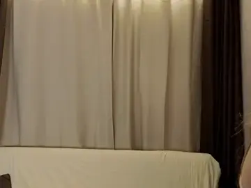 JenevaLitalien  live sex cam