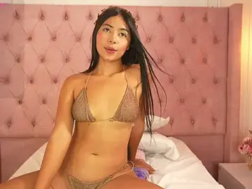 Lia_Velez_  live sex cam