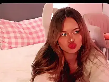 SIlviaBeyt  live sex cam