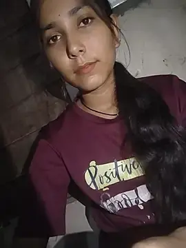 Divya_140  live sex cam