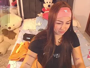 Hornymillf_  live sex cam